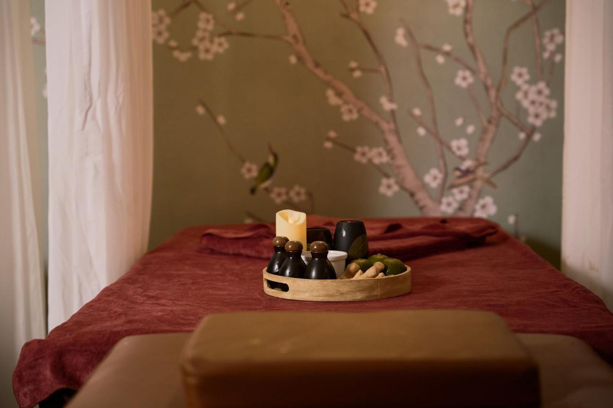 Amara Hanoi Hotel And Spa ภายนอก รูปภาพ