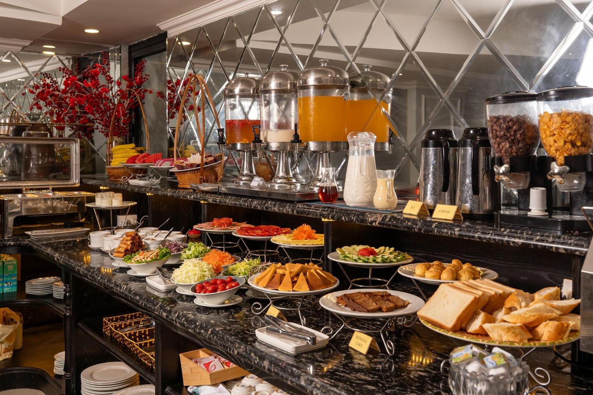 Amara Hanoi Hotel And Spa ภายนอก รูปภาพ